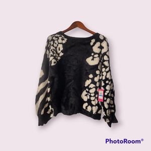 Vince Camuto jacquard eyelash knit sweater